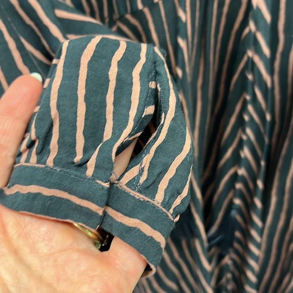 Natalie Martin Fit & Flare Ruffled Plunge Front Long Sleeve Striped Mini Dress S - Picture 4 of 9